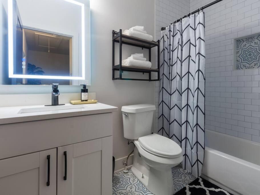 Five75Lux Atl King Bed & Game Room Downtown Atlanta Bagian luar foto