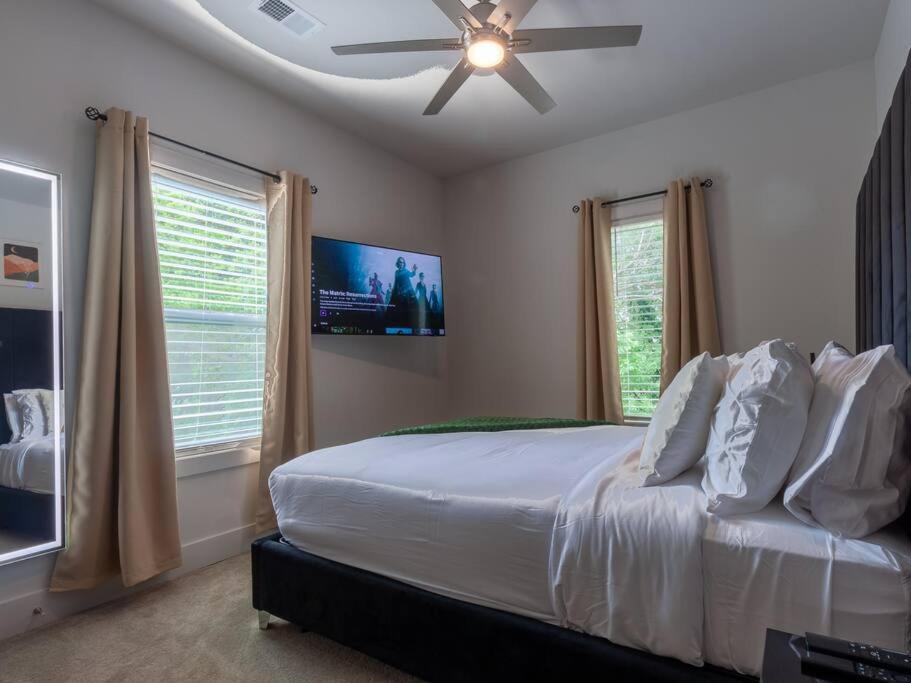 Five75Lux Atl King Bed & Game Room Downtown Atlanta Bagian luar foto
